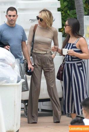 Kate Hudson photo #0596
