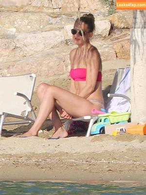 Kate Hudson photo #0793