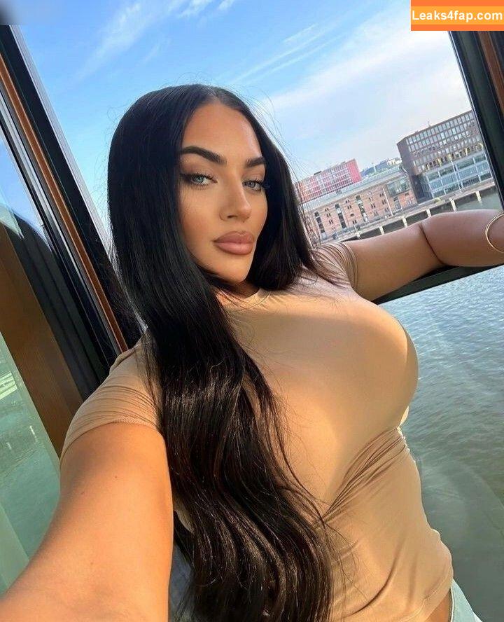 Kate Isobel Daisy Sharp / kate_isobel / kateisobelsharp leaked photo photo #0001