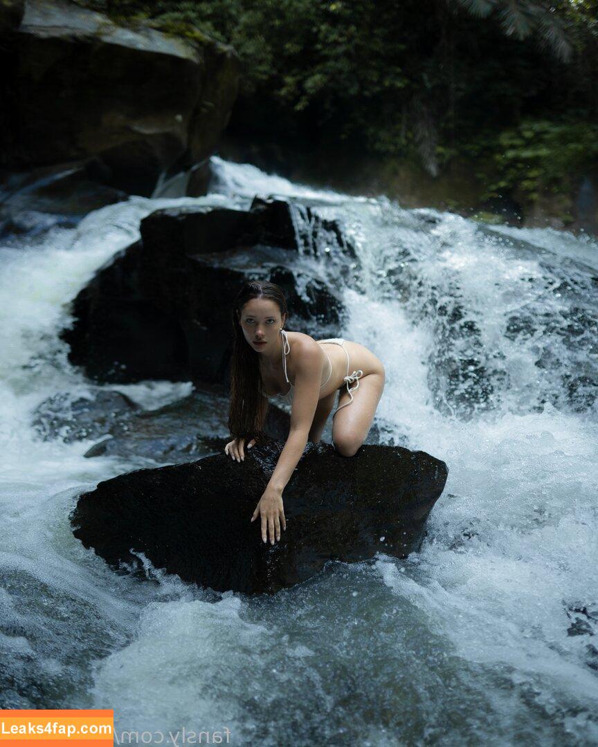 Kate Kuray / https: / katekurayfree / katekurayhub / onlykatekuray leaked photo photo #0152