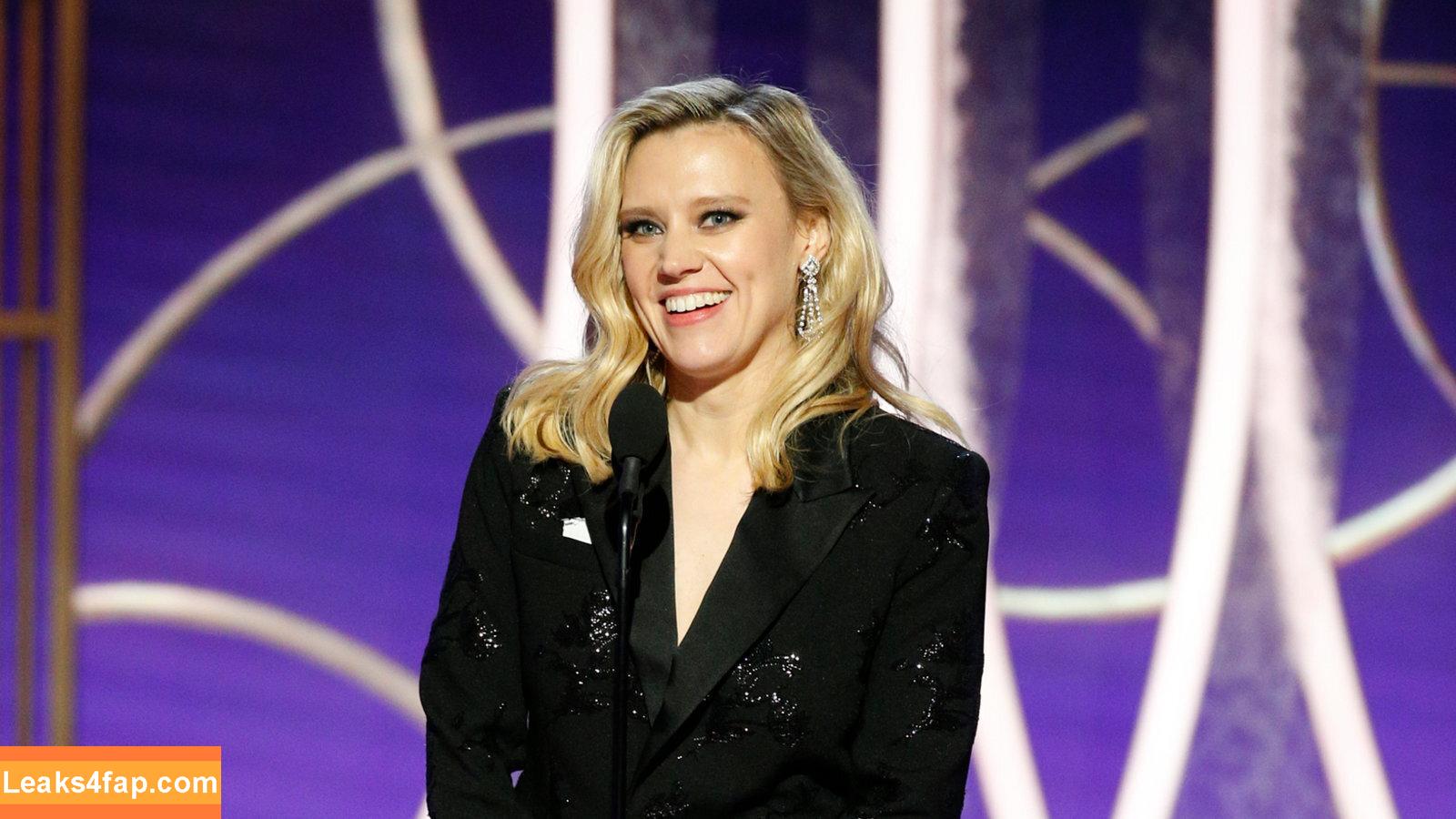 Kate McKinnon /  слитое фото фото #0002