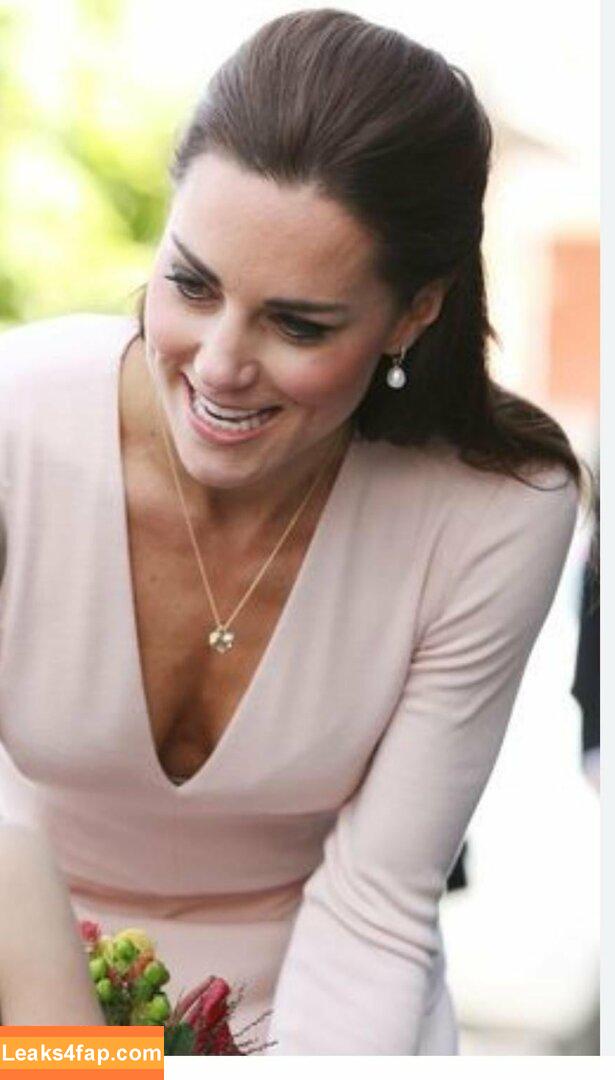 Kate Middleton / Catherine / Catherine Elizabeth / PrincessWales / princeandprincessofwales leaked photo photo #0097