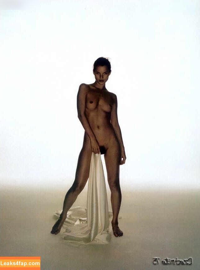 Kate Moss / kateamoss / katemoss / katemossagency слитое фото фото #0185