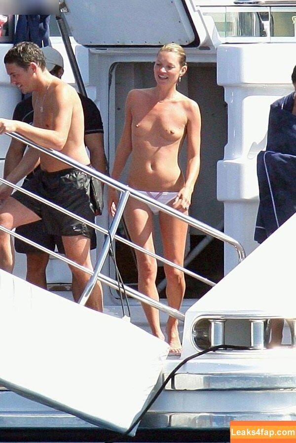 Kate Moss / kateamoss / katemoss / katemossagency leaked photo photo #0235