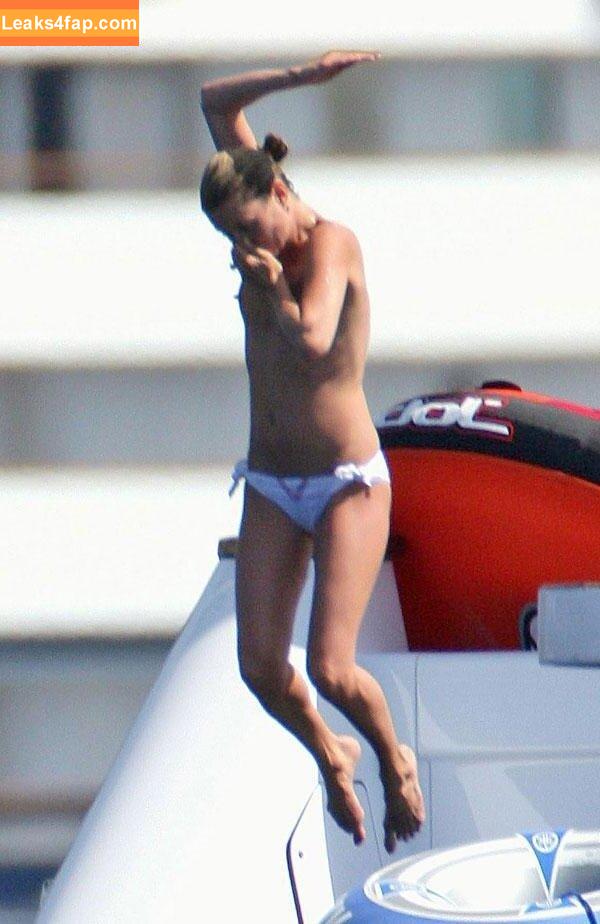 Kate Moss / kateamoss / katemoss / katemossagency leaked photo photo #0239