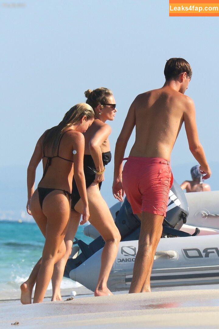 Kate Moss / kateamoss / katemoss / katemossagency leaked photo photo #0325