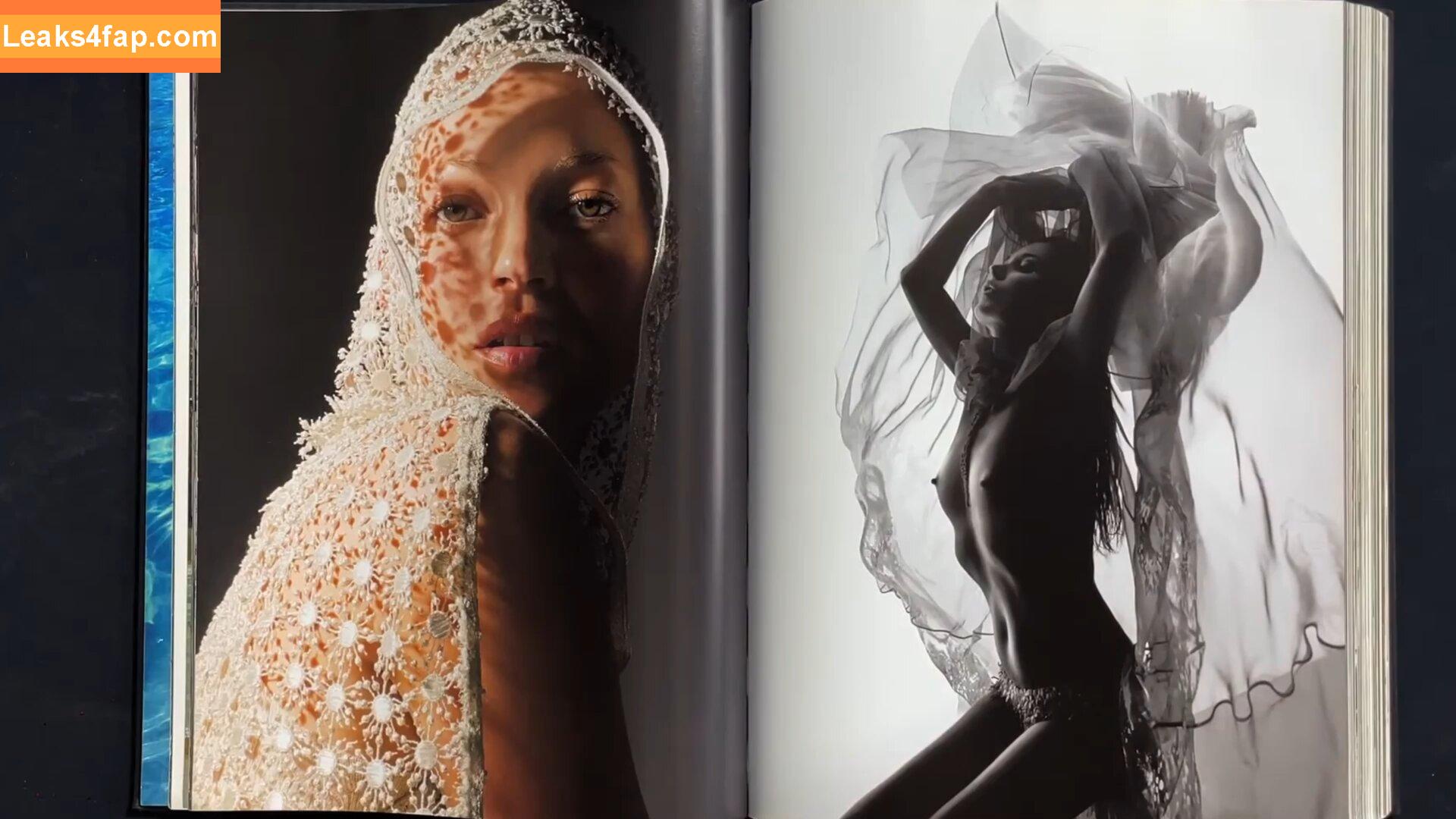 Kate Moss / https: / kateamoss / katemoss / katemossagency leaked photo photo #0547
