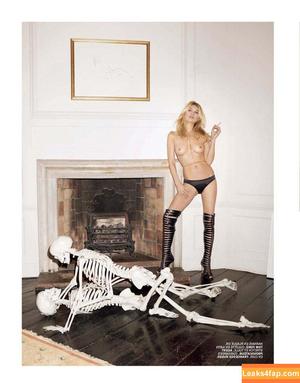 Kate Moss photo #0525