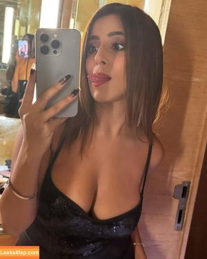 Kate Sharma photo #0101
