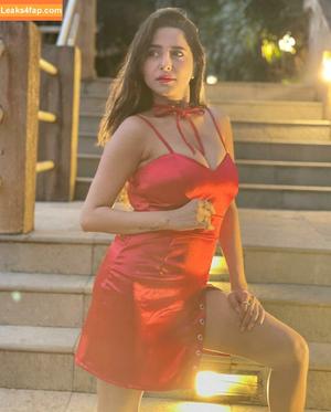 Kate Sharma photo #0168