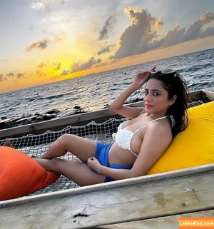 Kate Sharma photo #0227