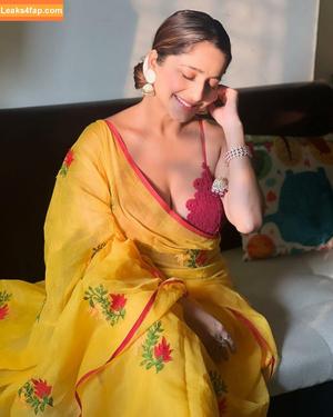 Kate Sharma photo #0361