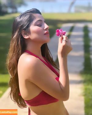 Kate Sharma photo #0484