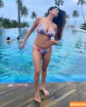 Kate Sharma photo #0498