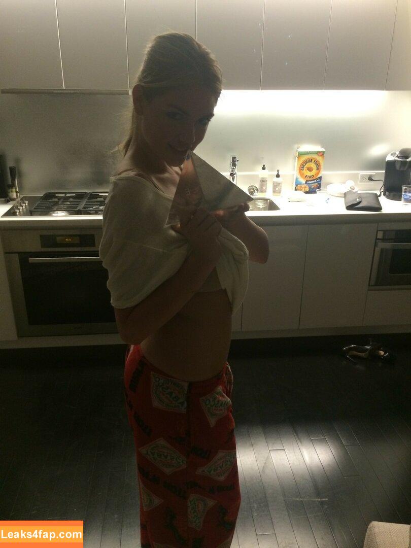 Kate Upton / kateupton leaked photo photo #0085