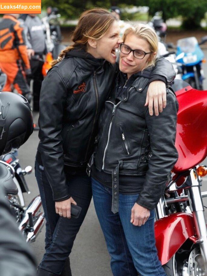 Katee Sackhoff / https: / kateesackhoff / therealkateesackhoff leaked photo photo #0194