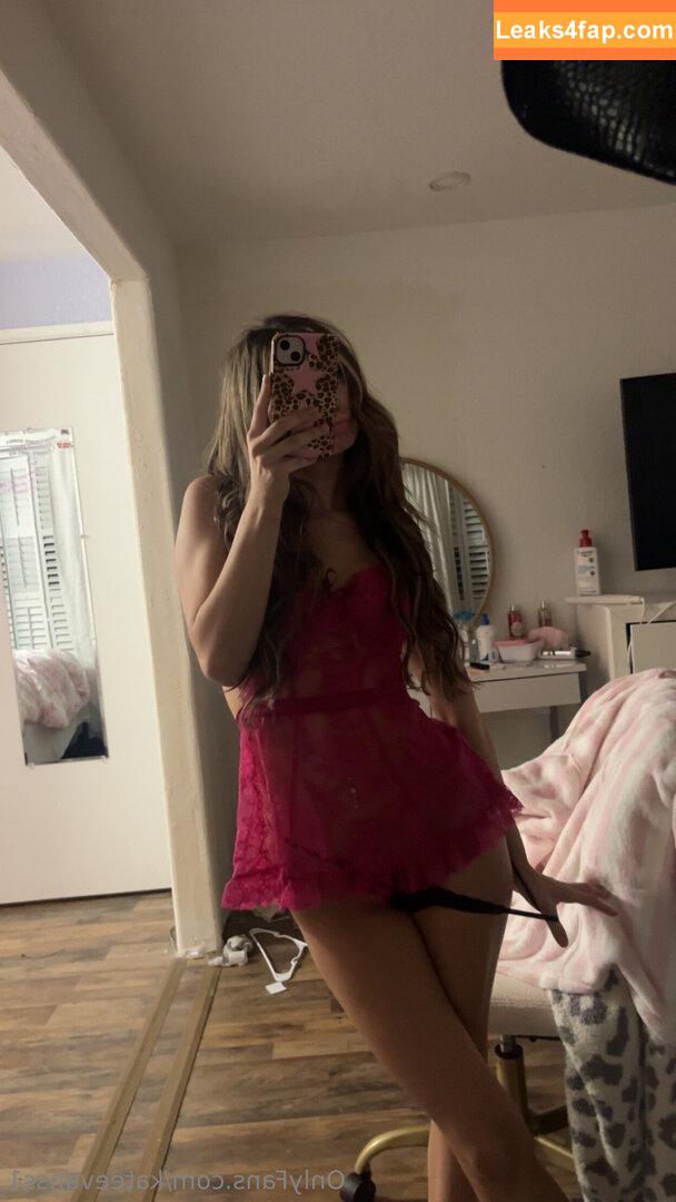 kateevanss1 / kateevansart leaked photo photo #0014