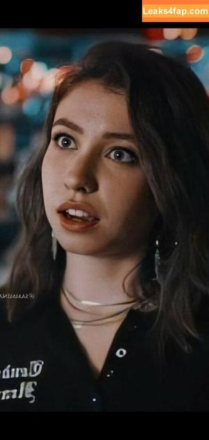 Katelyn Nacon photo #0017