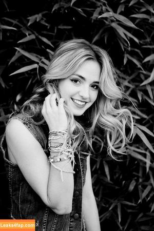 Katelyn Tarver photo #0004