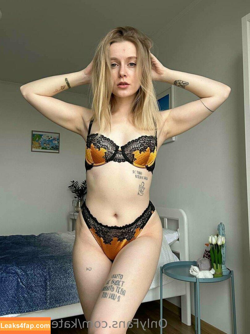 KateOrKatrin / Kitsune / Kitsunekk / Lustful_modest / kkkkkkatrin слитое фото фото #0099