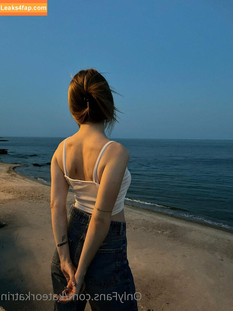 KateOrKatrin / Kitsune / Kitsunekk / Lustful_modest / kkkkkkatrin слитое фото фото #0118