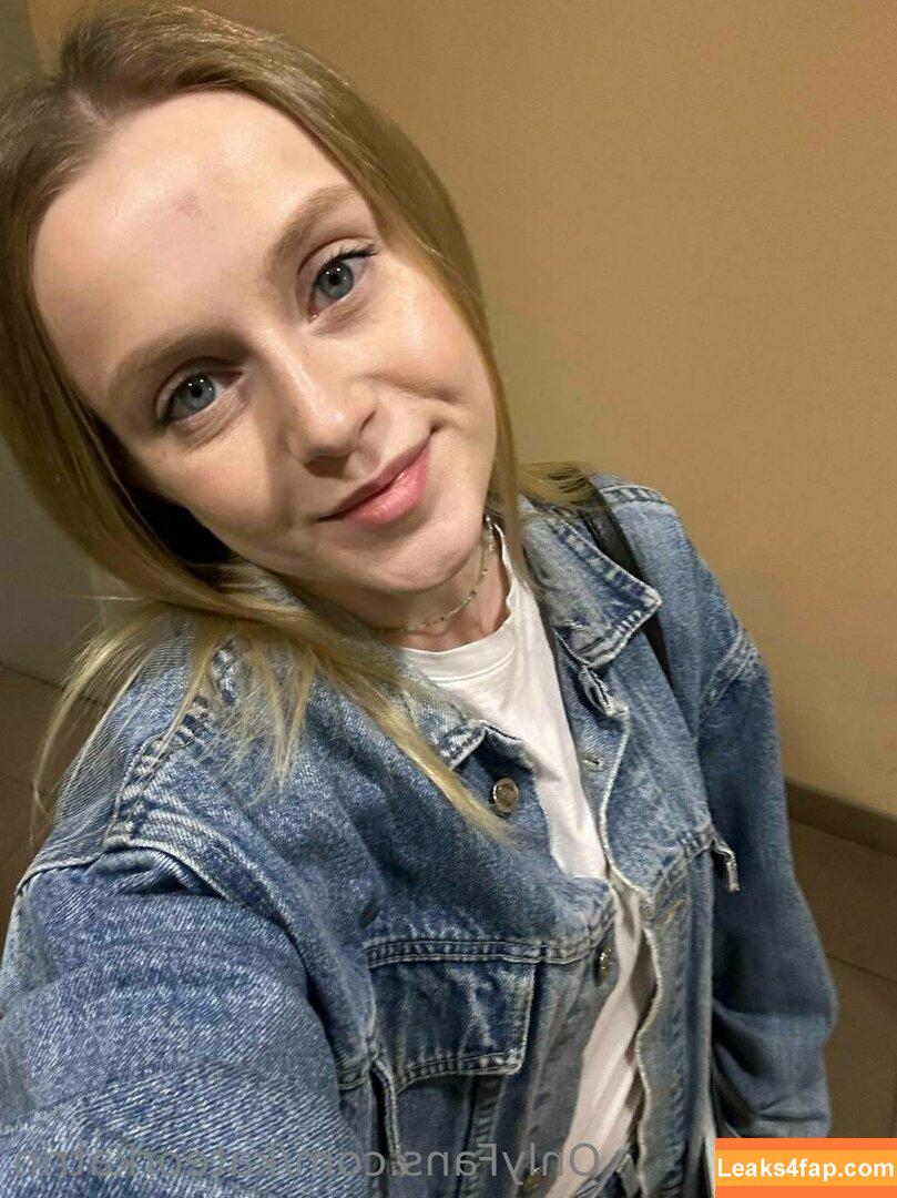 KateOrKatrin / Kitsune / Kitsunekk / Lustful_modest / kkkkkkatrin слитое фото фото #0122