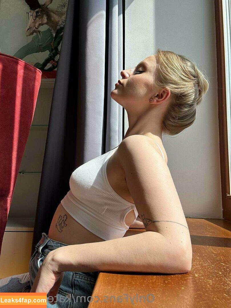 KateOrKatrin / Kitsune / Kitsunekk / Lustful_modest / kkkkkkatrin слитое фото фото #0135