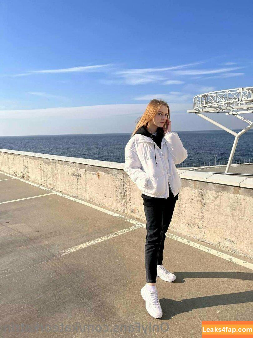 KateOrKatrin / Kitsune / Kitsunekk / Lustful_modest / kkkkkkatrin слитое фото фото #0153