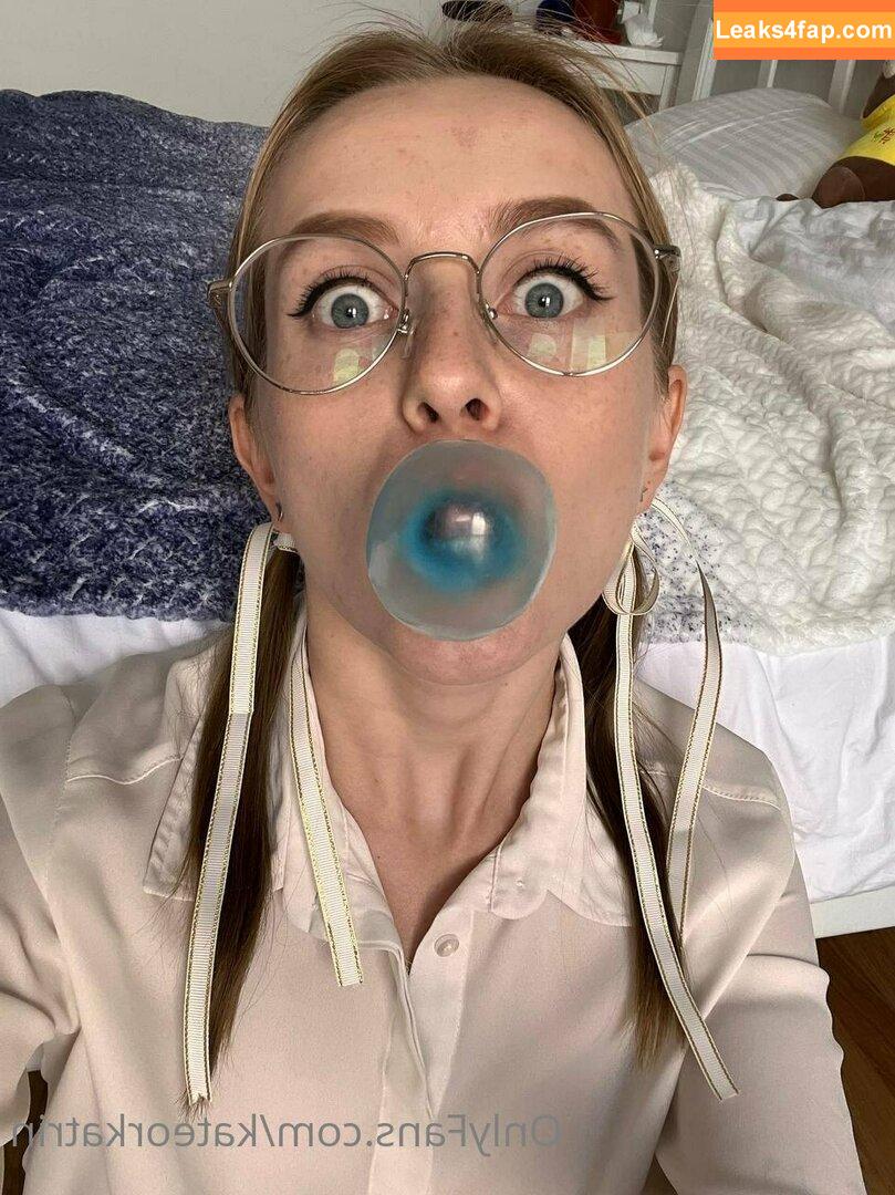 KateOrKatrin / Kitsune / Kitsunekk / Lustful_modest / kkkkkkatrin слитое фото фото #0156