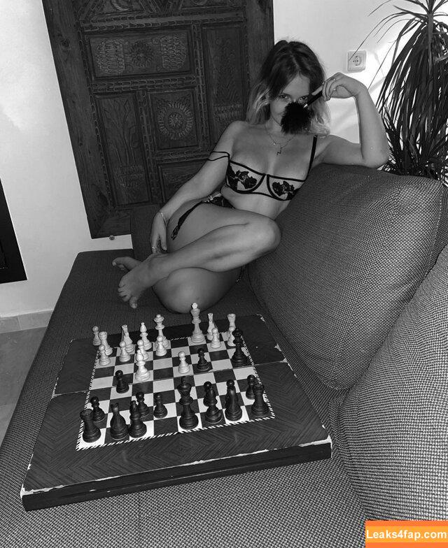 Katerina Kozlova / Katerina Rys / Katya Kozlova / Monroe / katerinarys / katru.kozlova / katru.ru leaked photo photo #0583