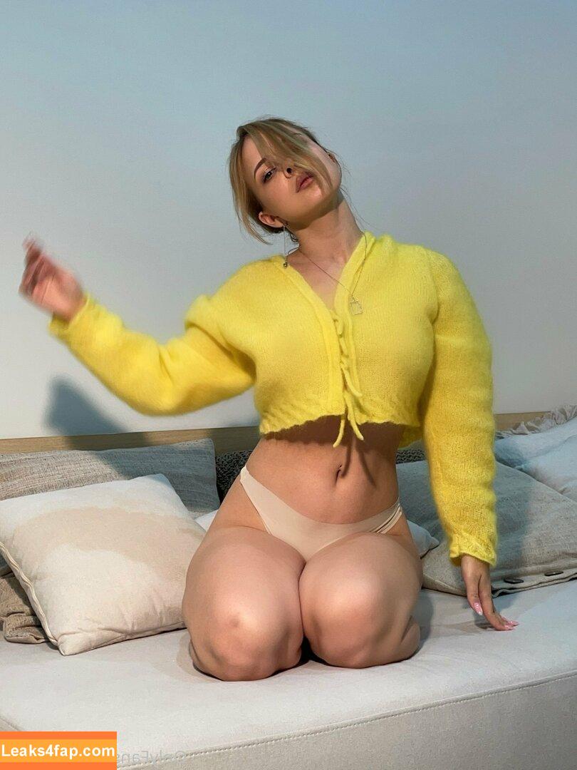Katerina Kozlova / Katerina Rys / Katya Kozlova / Monroe / katerinarys / katru.kozlova / katru.ru leaked photo photo #0645