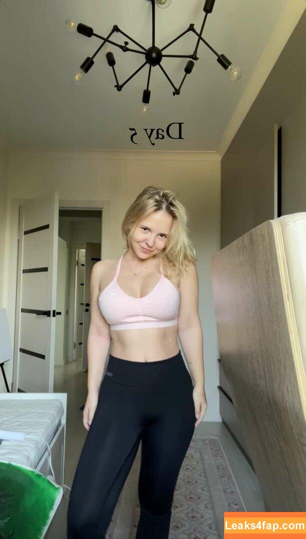 Katerina Kozlova / Katerina Rys / Katya Kozlova / Monroe / katerinarys / katru.kozlova / katru.ru слитое фото фото #0753