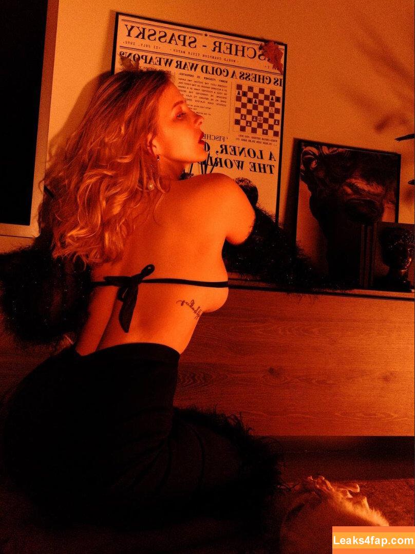 Katerina Kozlova / Katerina Rys / Katya Kozlova / Monroe / katerinarys / katru.kozlova / katru.ru слитое фото фото #1043