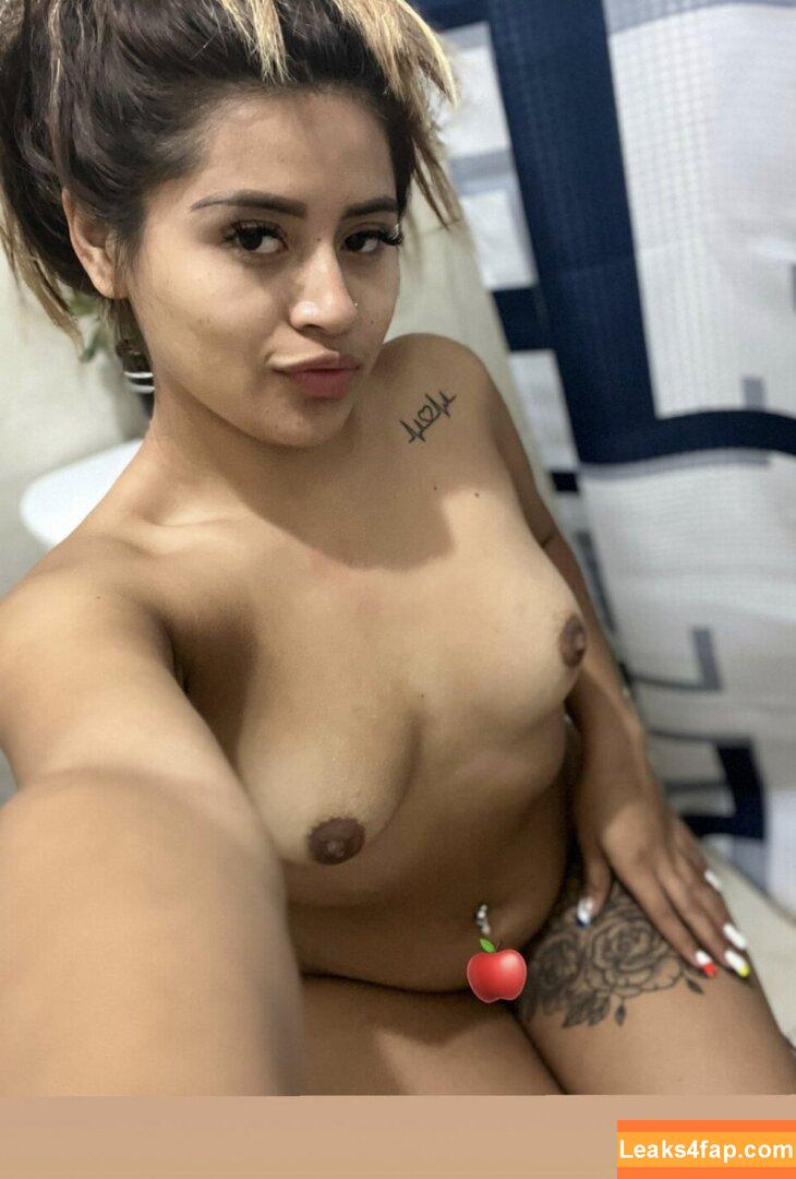 Katerinne VZ /  leaked photo photo #0009