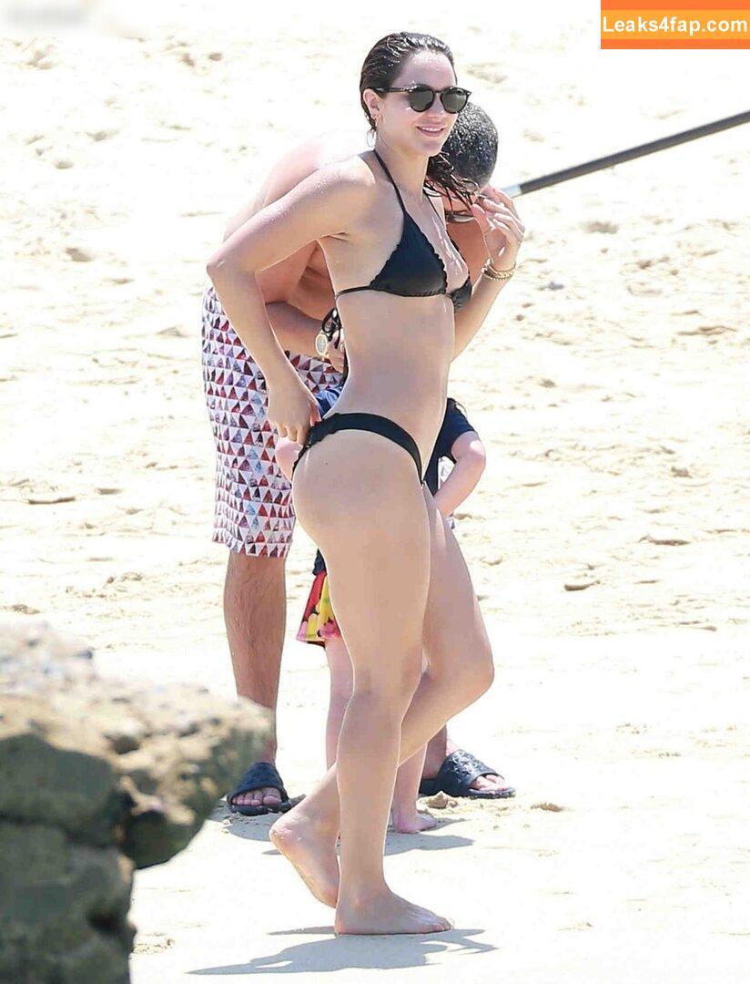 Katharine McPhee / Katharine Foster / katharinefoster leaked photo photo #0316