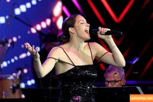 Katharine McPhee photo #0121