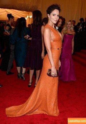 Katharine McPhee photo #0222