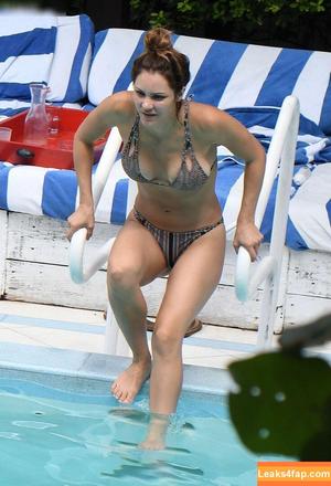 Katharine McPhee photo #0385
