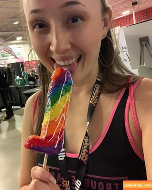 Katherine Kink photo #0005