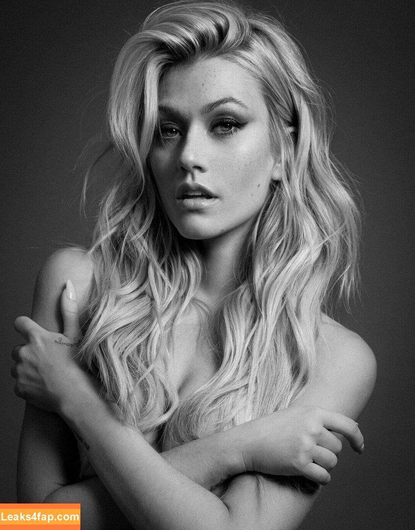 Katherine McNamara / kat.mcnamara слитое фото фото #0001