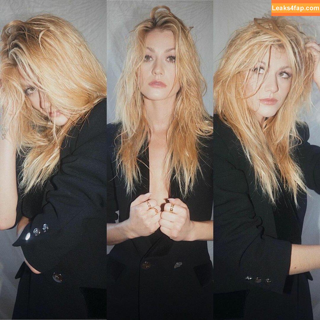 Katherine McNamara / kat.mcnamara leaked photo photo #0048