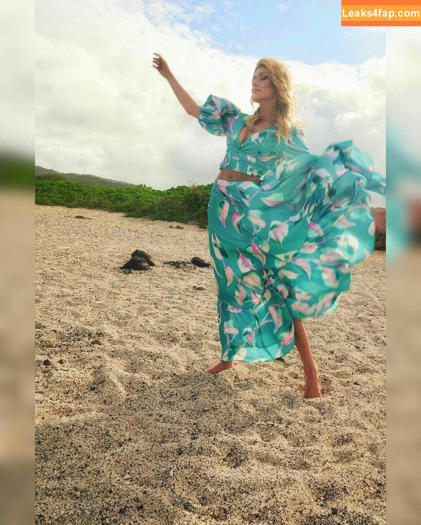 Katherine McNamara / kat.mcnamara слитое фото фото #0086