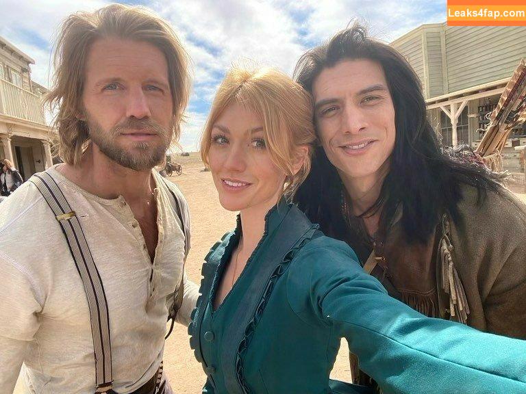 Katherine McNamara / kat.mcnamara слитое фото фото #0088