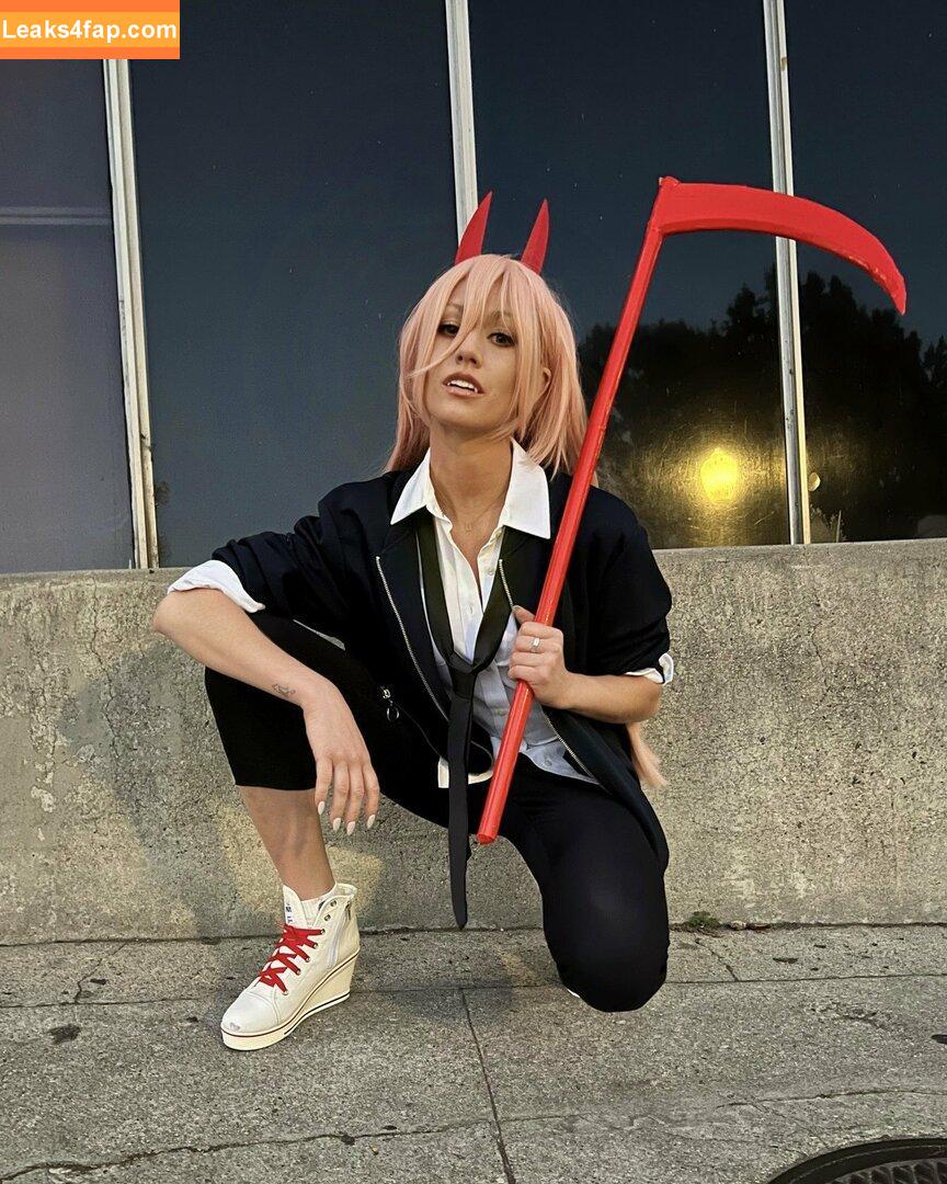 Katherine McNamara / kat.mcnamara слитое фото фото #0293