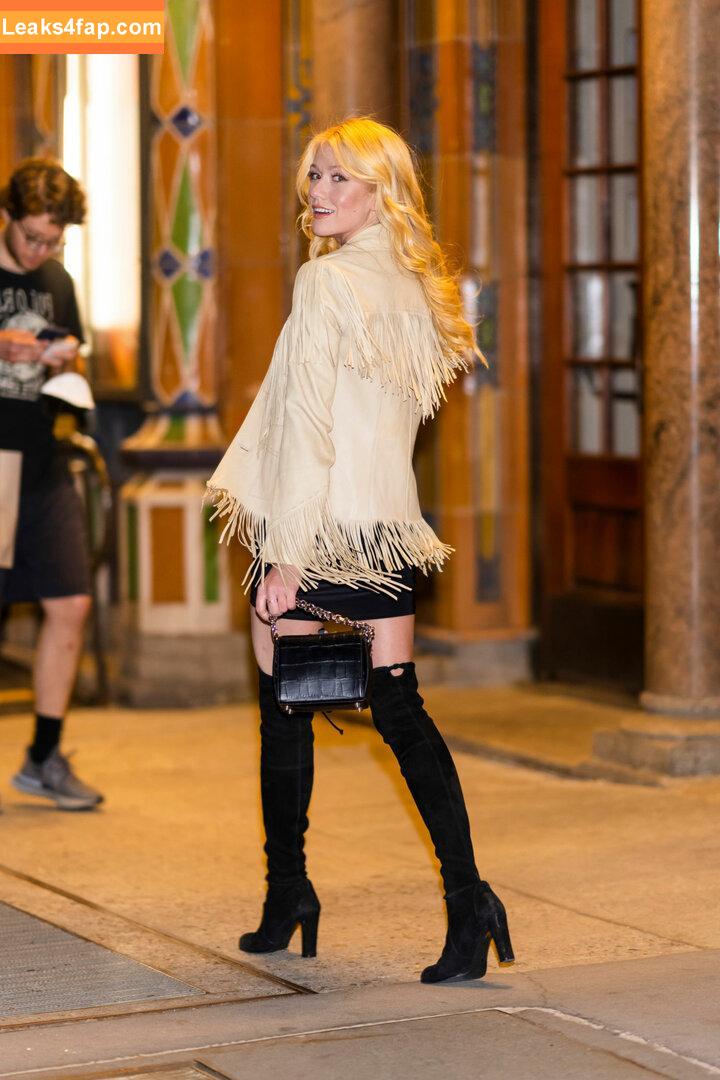 Katherine McNamara / kat.mcnamara слитое фото фото #0406