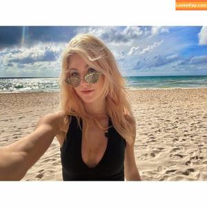 Katherine McNamara фото #0008