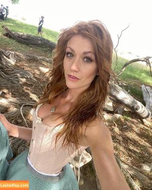Katherine McNamara фото #0126