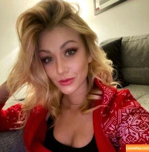 Katherine McNamara фото #0142