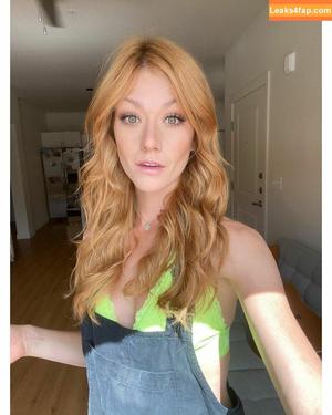 Katherine McNamara фото #0182