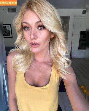 Katherine McNamara фото #0183